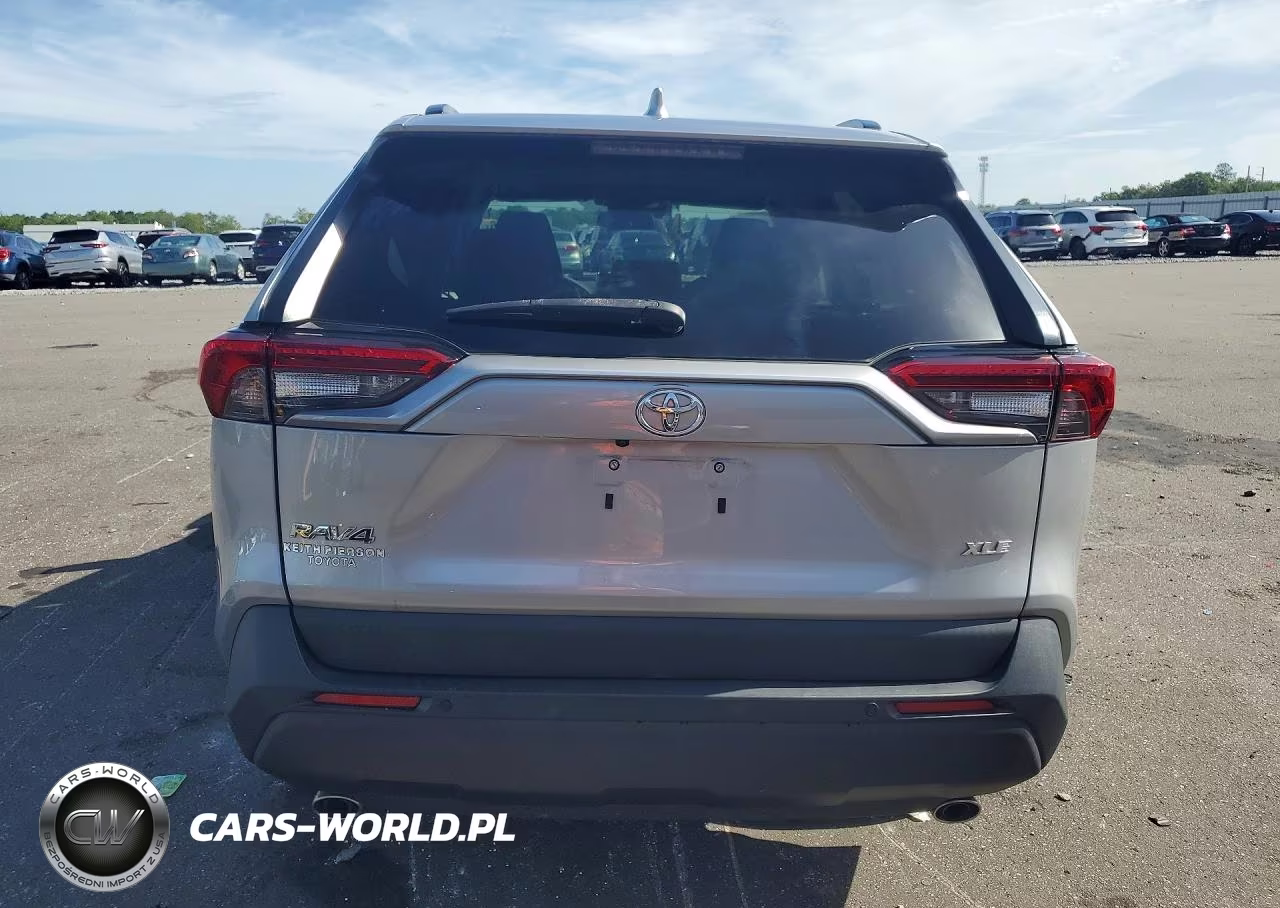 2023 Toyota Rav4 Xle Premium VIN:2T3C1RFV4PW252096 - 6