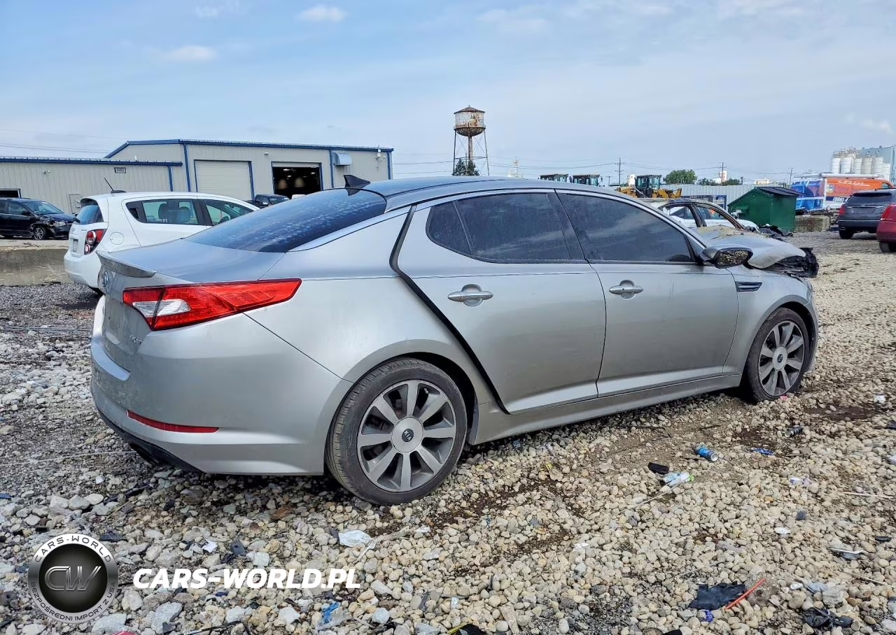 2012 Kia Optima Sx VIN:5XXGR4A67CG073853 - 3