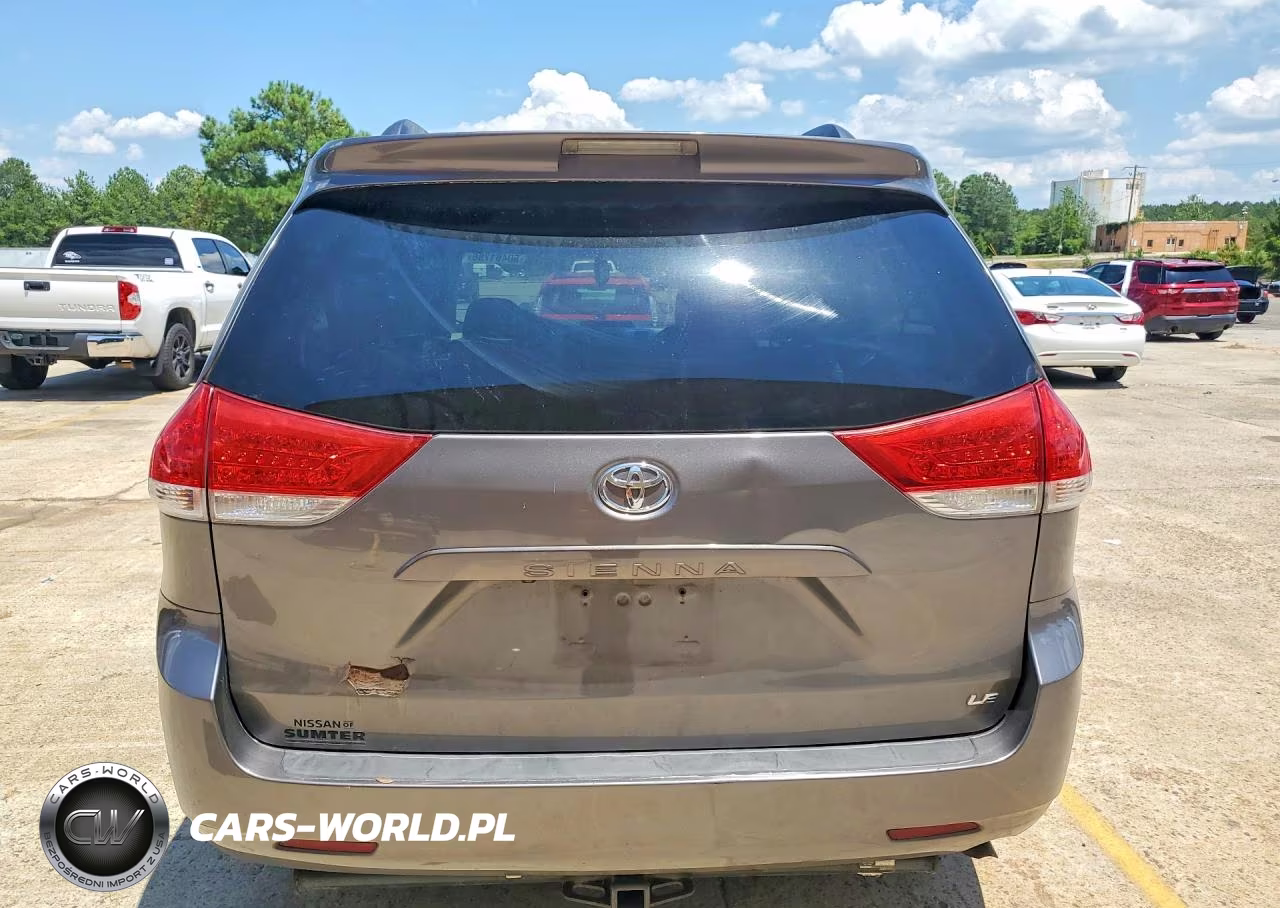 2011 Toyota Sienna Le VIN:5TDKK3DC3BS139600 - 6