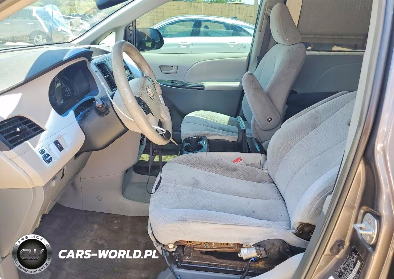 2011 Toyota Sienna Le VIN:5TDKK3DC3BS139600 - 7