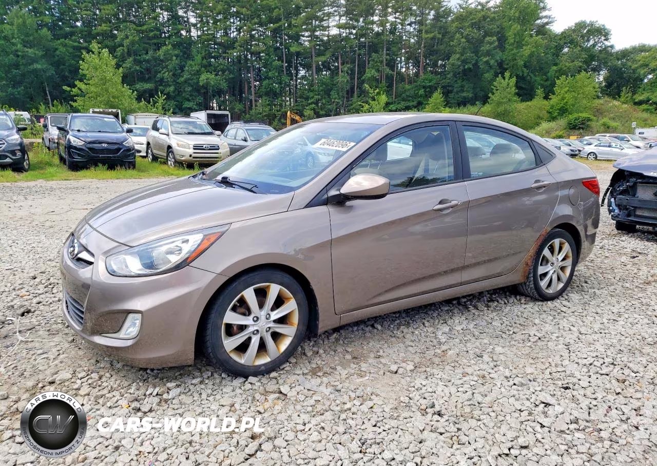 2013 Hyundai Accent Gls