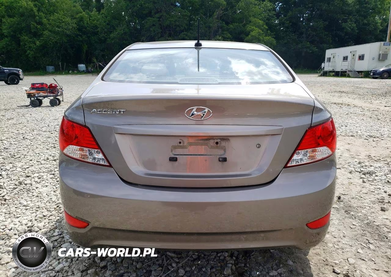 2013 Hyundai Accent Gls VIN:KMHCU4AE5DU463569 - 6