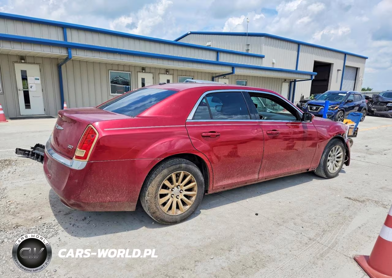2011 Chrysler 300 VIN:2C3CA4CG1BH554435 - 3