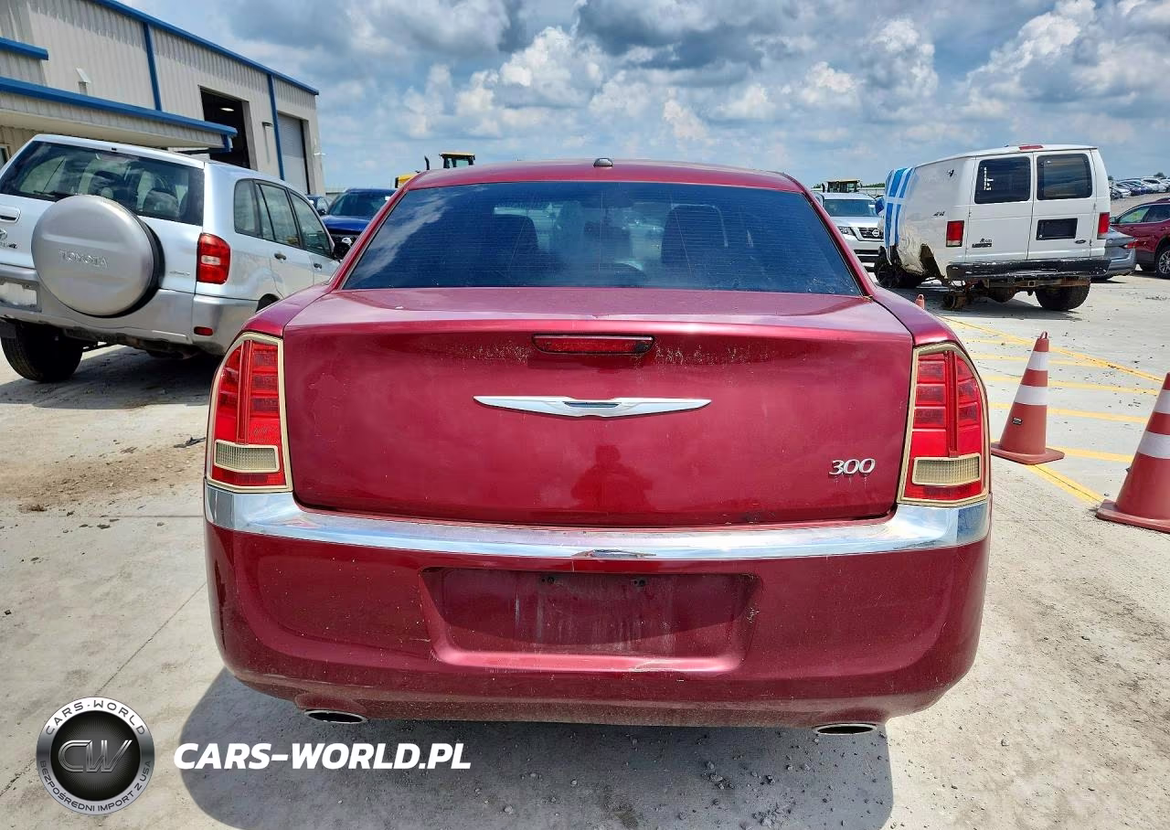 2011 Chrysler 300 VIN:2C3CA4CG1BH554435 - 6