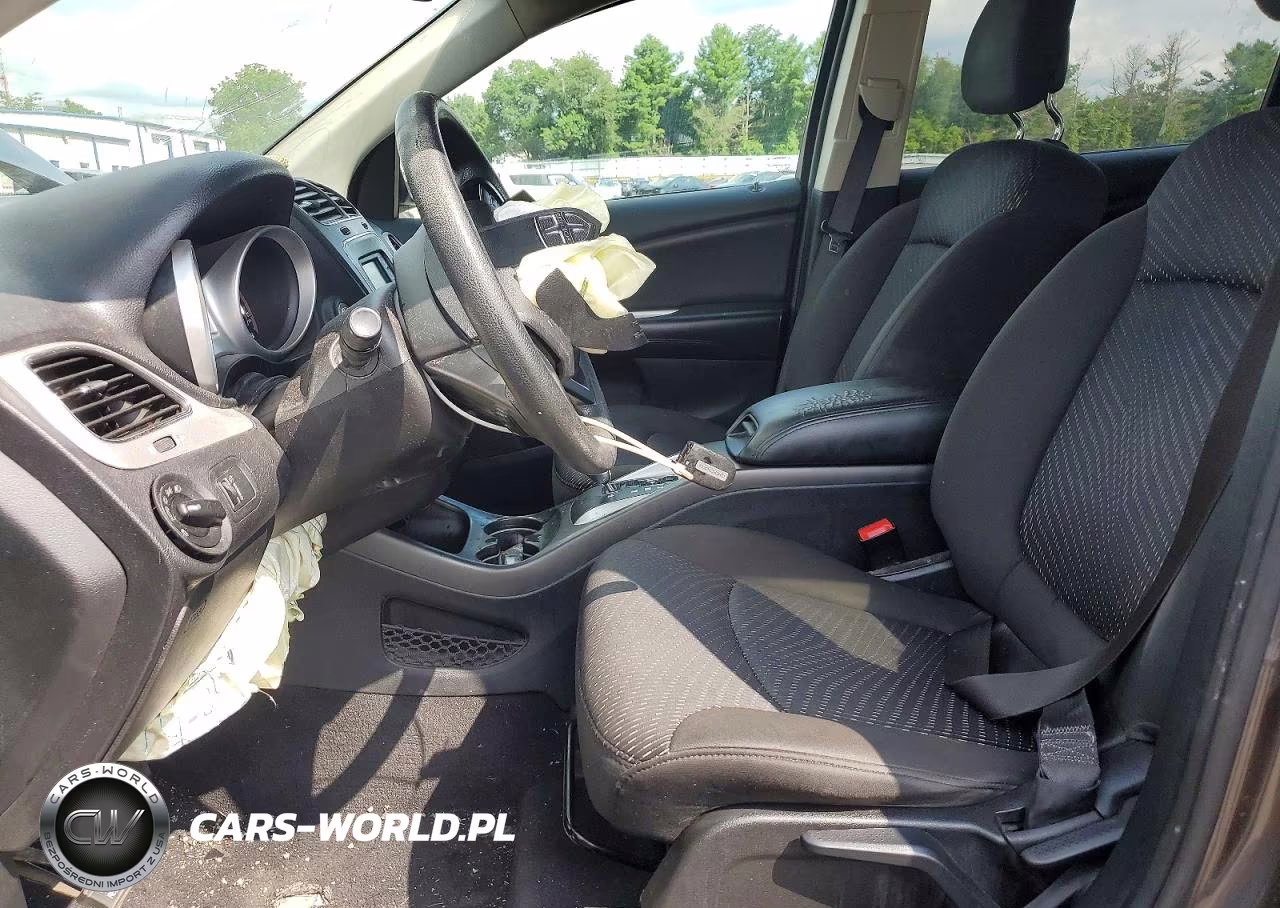 2020 Dodge Journey Se VIN:3C4PDCABXLT249224 - 7