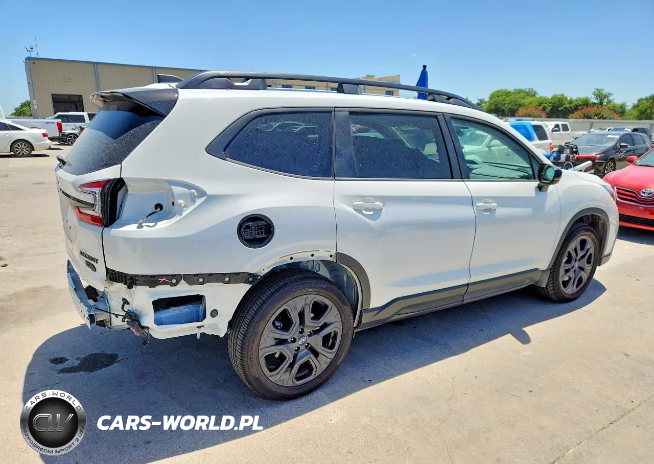 2025 Subaru Ascent Onyx Touring VIN:4S4WMAWDXS3441162 - 3