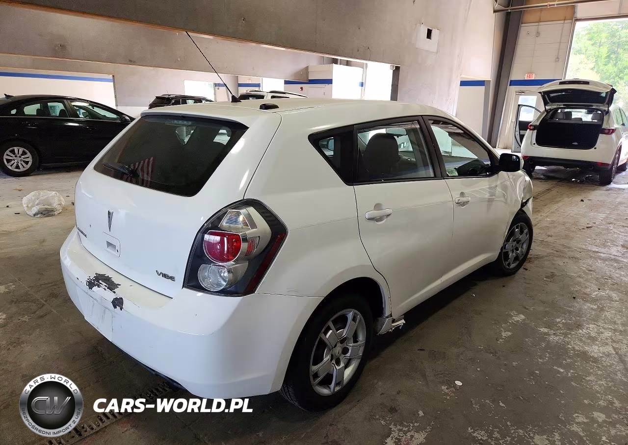 2009 Pontiac Vibe VIN:5Y2SP67089Z460738 - 3