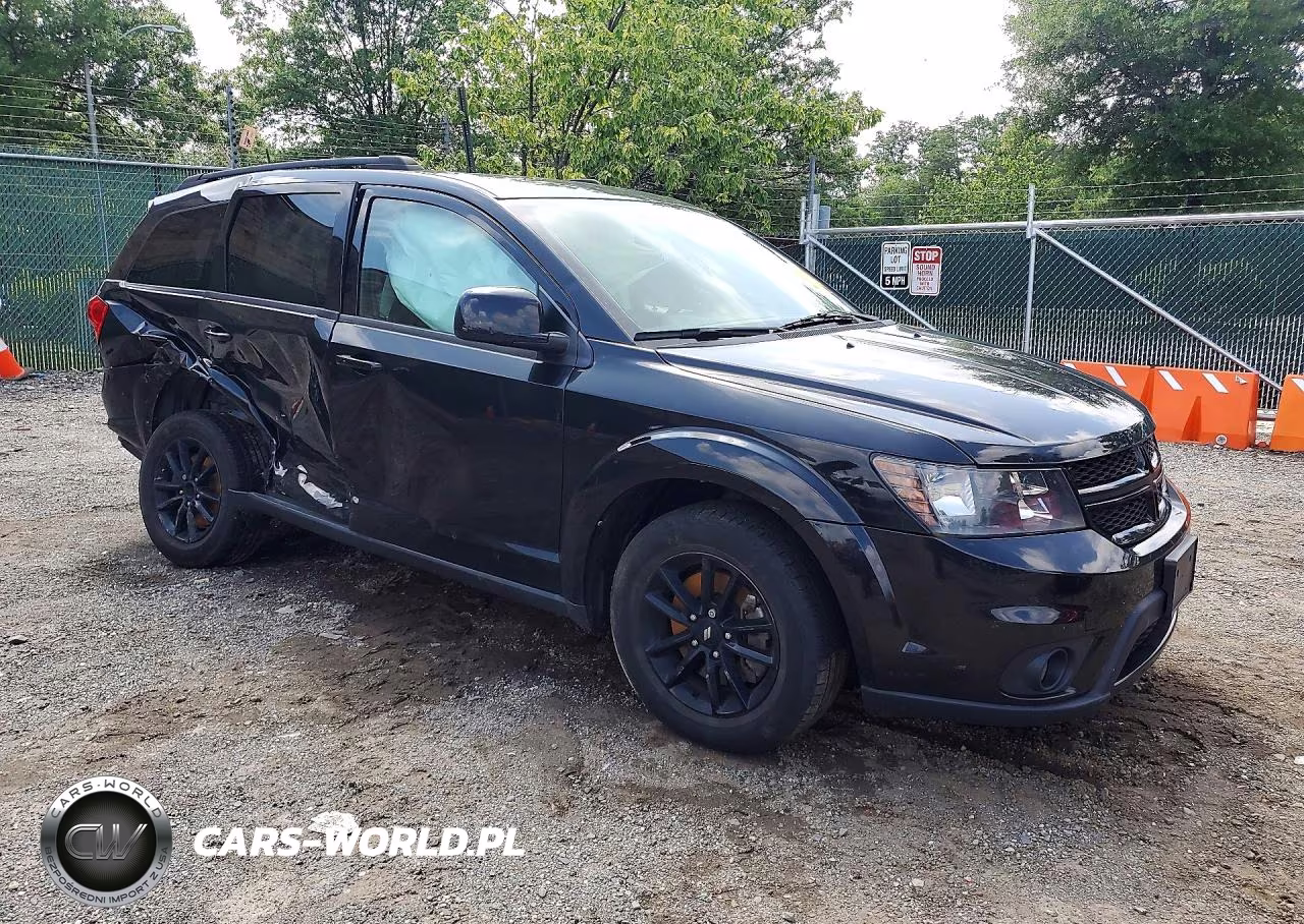 2019 Dodge Journey Se VIN:3C4PDCBB4KT845555 - 4
