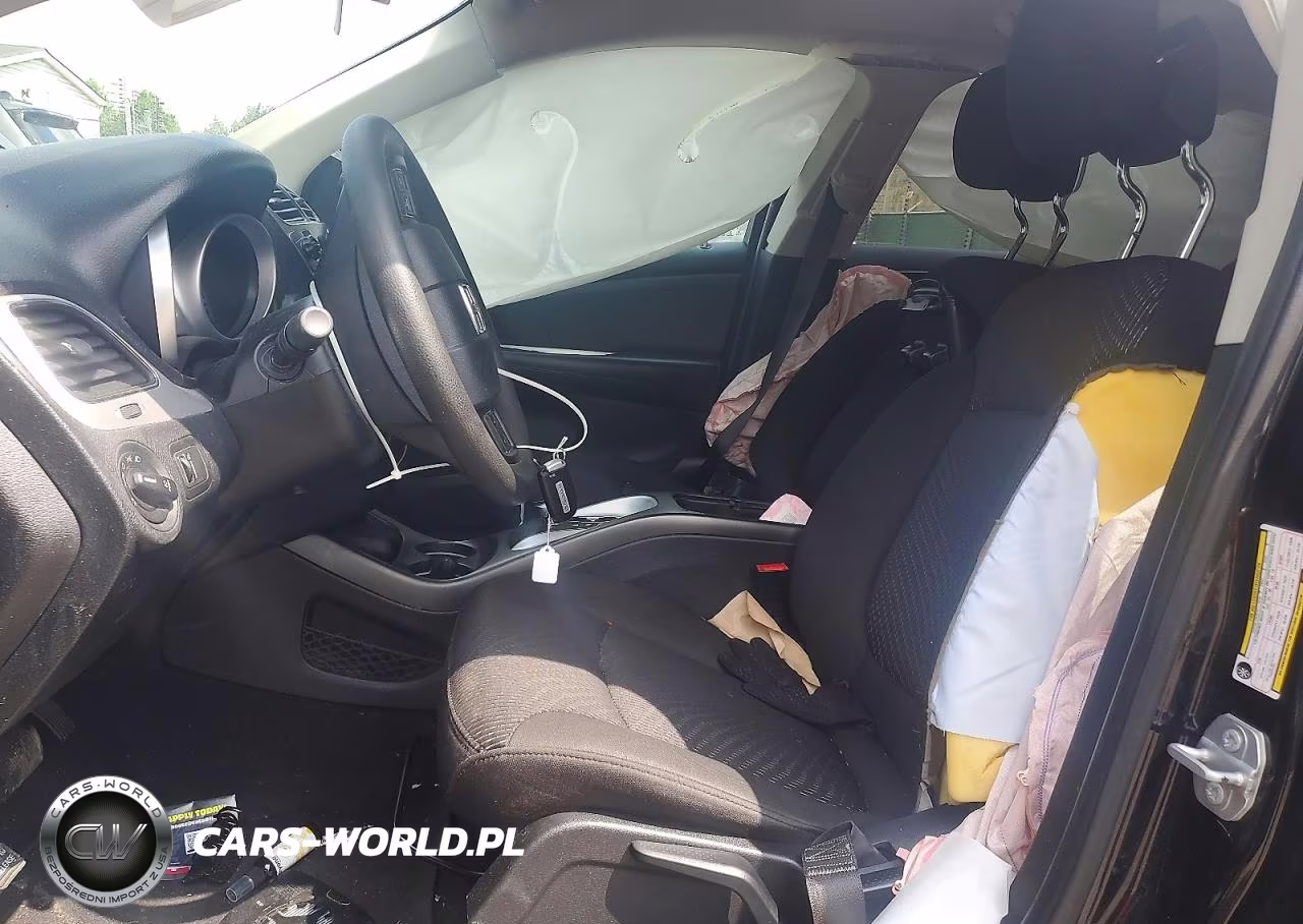2019 Dodge Journey Se VIN:3C4PDCBB4KT845555 - 7
