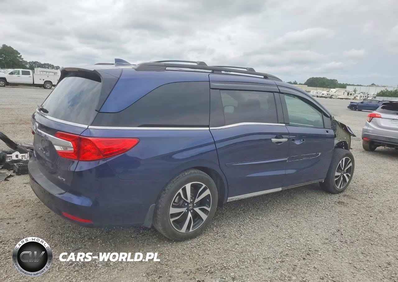 2020 Honda Odyssey Elite VIN:5FNRL6H91LB061576 - 3