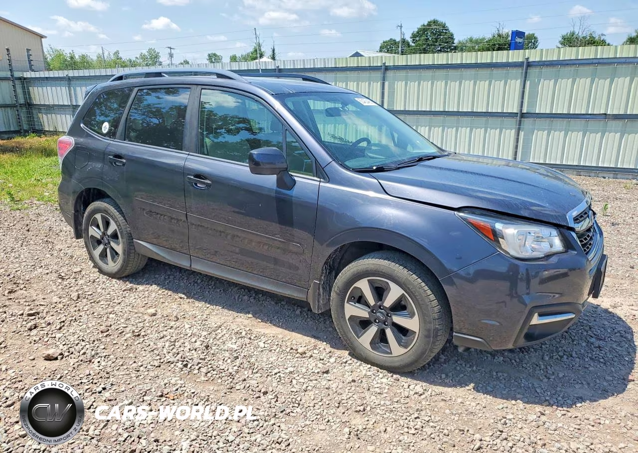 2018 Subaru Forester 2.5I Premium VIN:JF2SJAEC0JH547837 - 4