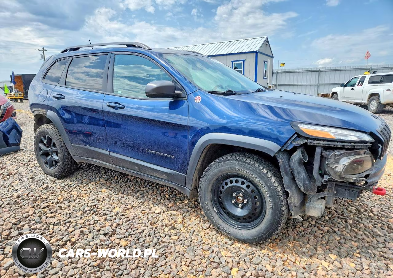 2018 Jeep Cherokee Trailhawk VIN:1C4PJMBX0JD531061 - 4