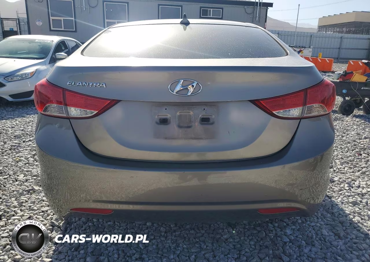 2013 Hyundai Elantra Gls VIN:5NPDH4AE7DH392673 - 6