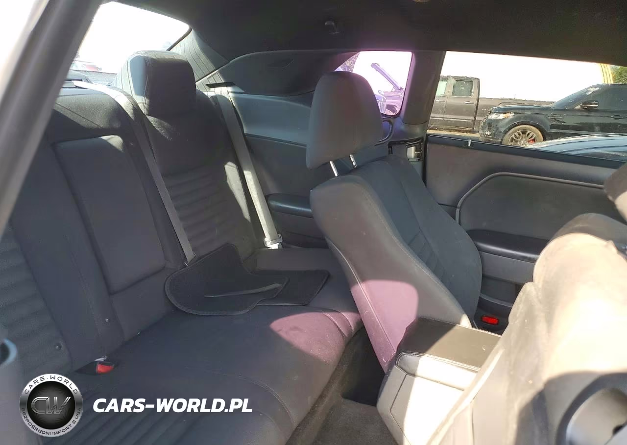2014 Dodge Challenger Sxt VIN:2C3CDYAG4EH127109 - 10