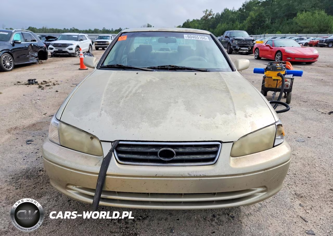 2000 Toyota Camry Le VIN:4T1BG22K1YU006131 - 5