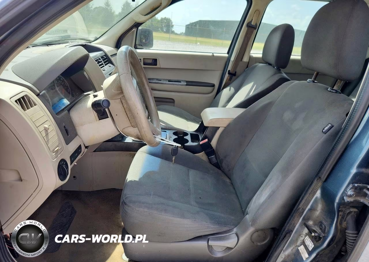 2011 Ford Escape Xls VIN:1FMCU0C74BKA88077 - 7