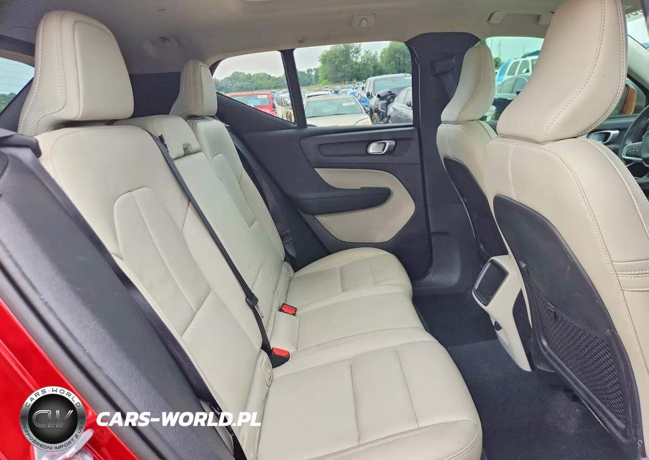 2019 Volvo Xc40 T5 Momentum VIN:YV4162UK3K2154104 - 11