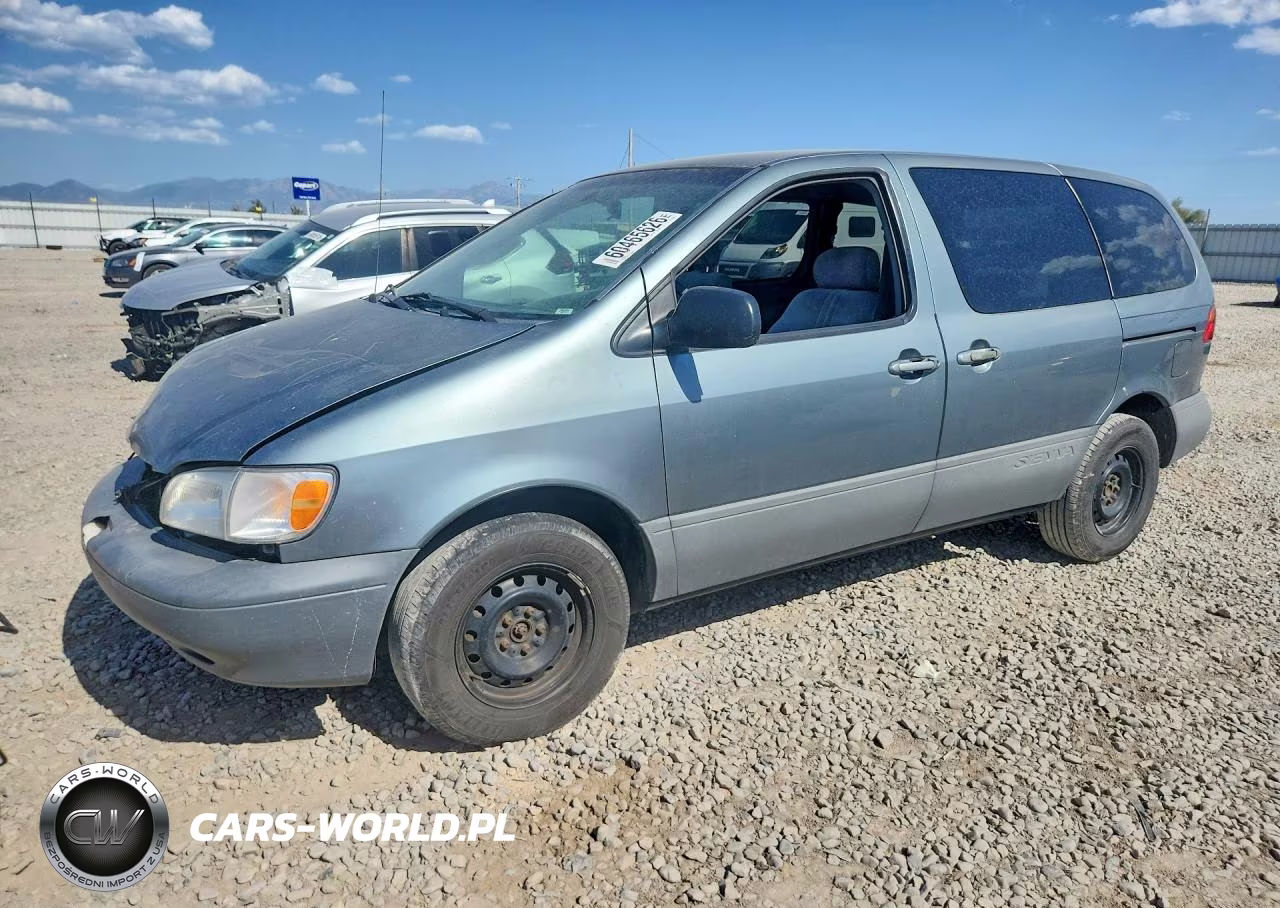 2000 Toyota Sienna Ce