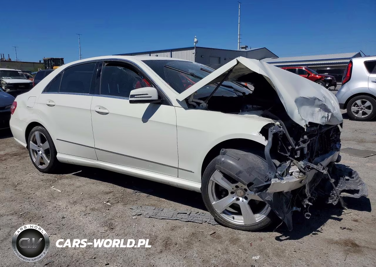 2011 Mercedes-Benz E350 VIN:WDDHF5GB7BA331893 - 4