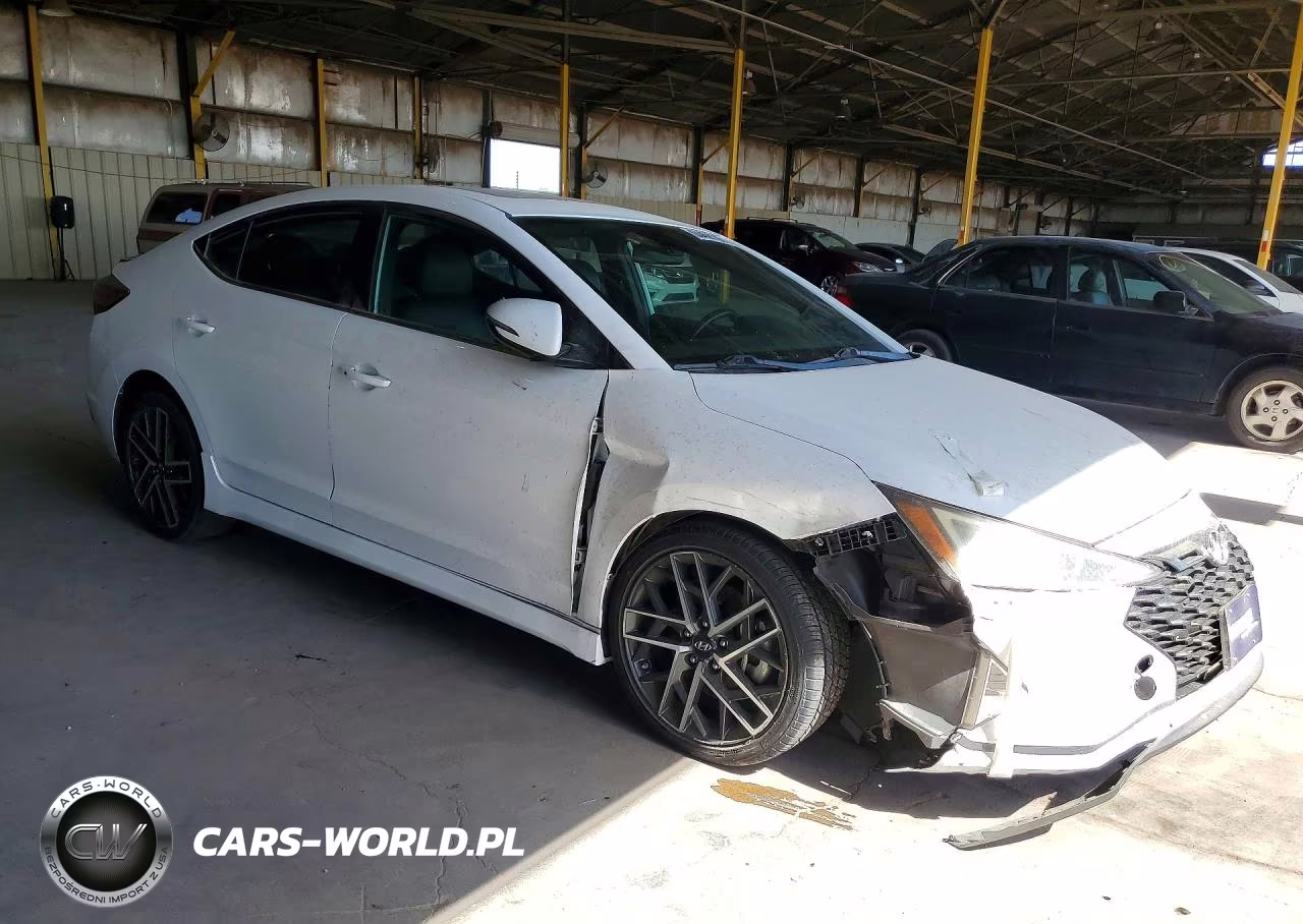 2019 Hyundai Elantra Sport VIN:KMHD04LB8KU838581 - 4