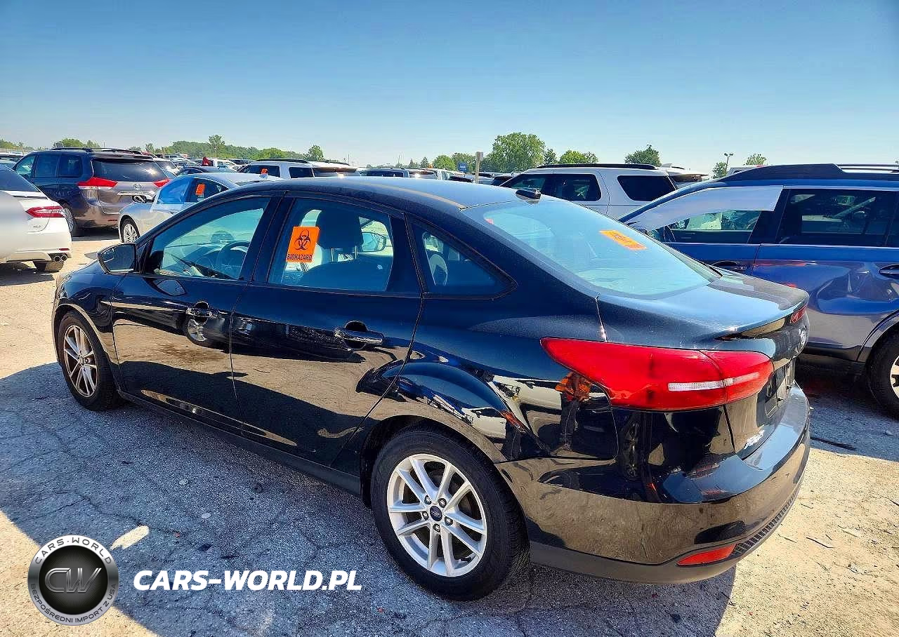 2018 Ford Focus Se VIN:1FADP3F20JL327768 - 2