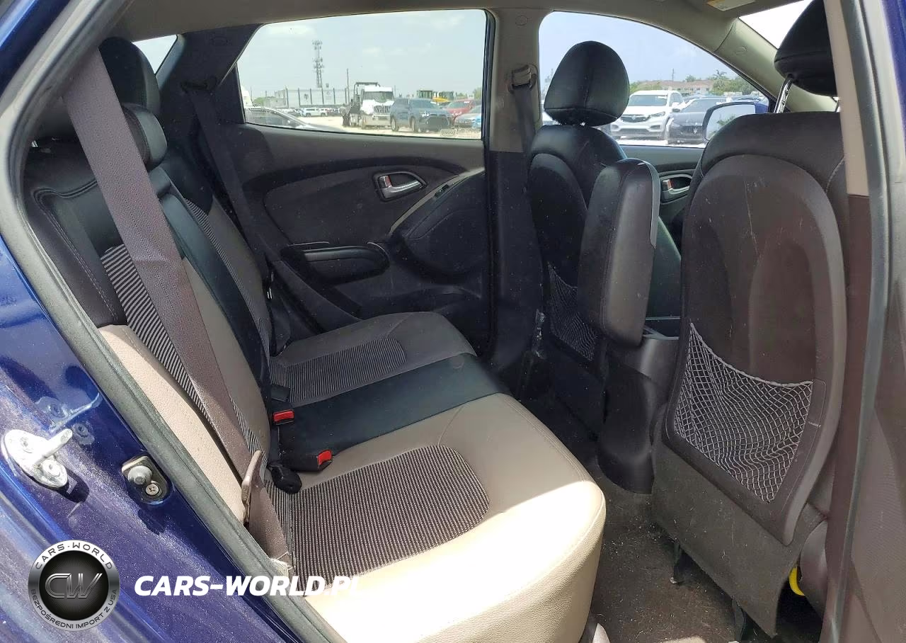 2011 Hyundai Tucson Gls VIN:KM8JU3AC6BU219880 - 10