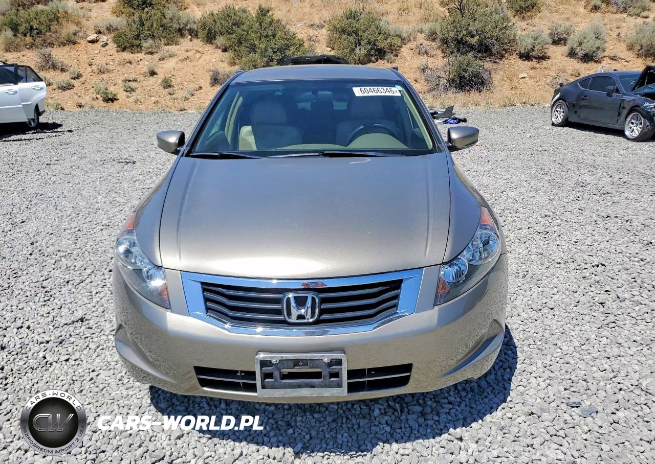 2008 Honda Accord Lx VIN:JHMCP26338C072566 - 5