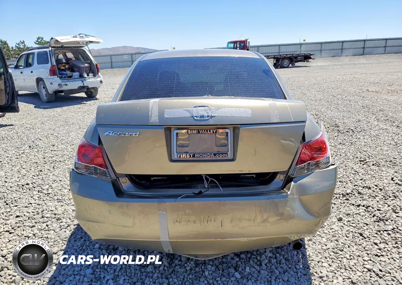 2008 Honda Accord Lx VIN:JHMCP26338C072566 - 6