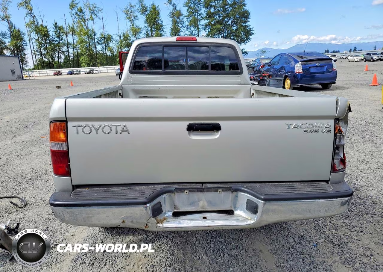 2000 Toyota Tacoma Xtracab VIN:5TEWN72N9YZ711348 - 6