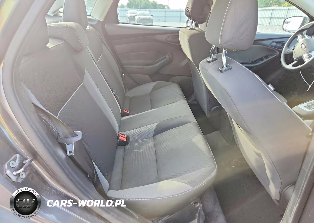 2012 Ford Focus Se VIN:1FAHP3F20CL336152 - 10