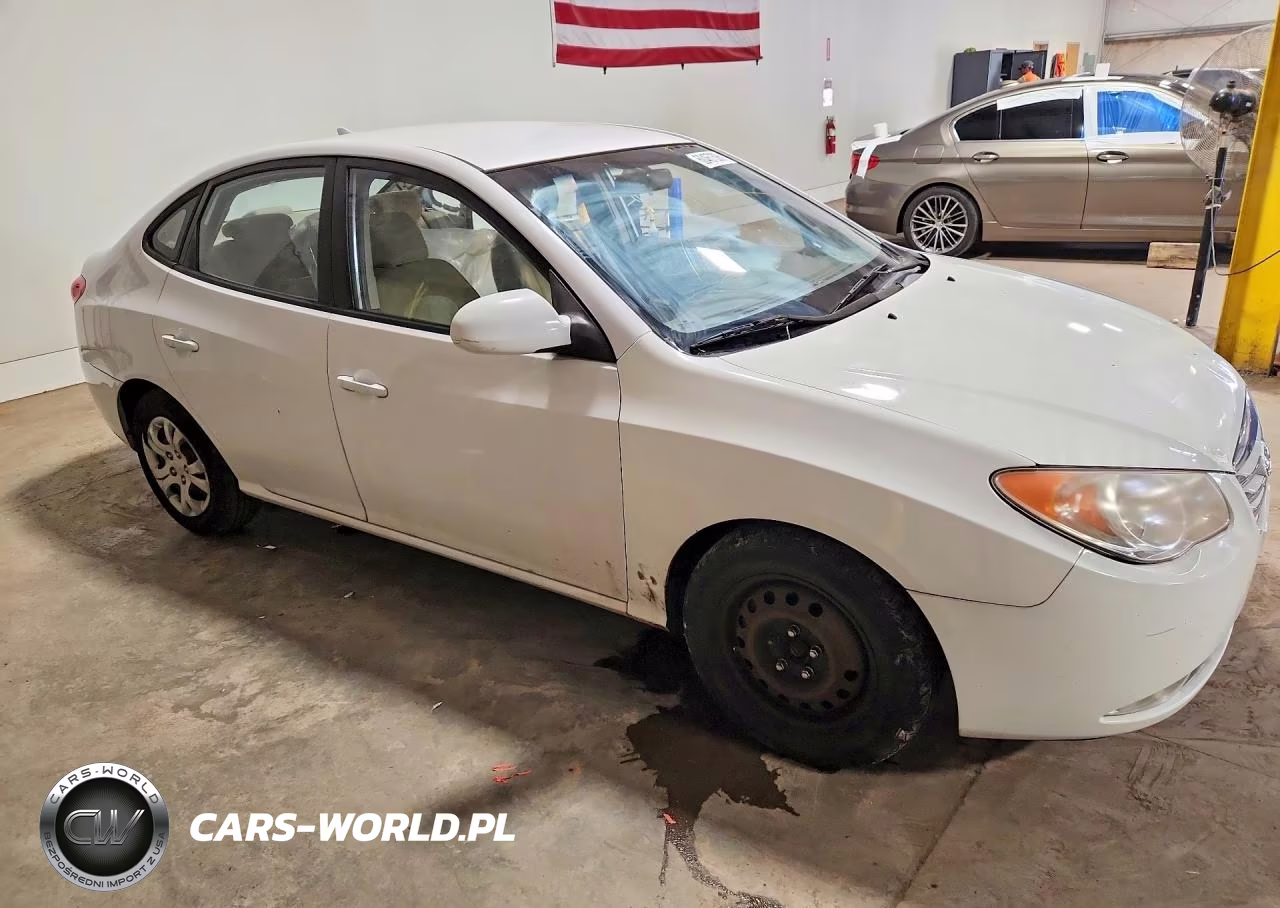 2010 Hyundai Elantra Gls VIN:KMHDU4AD2AU858381 - 4