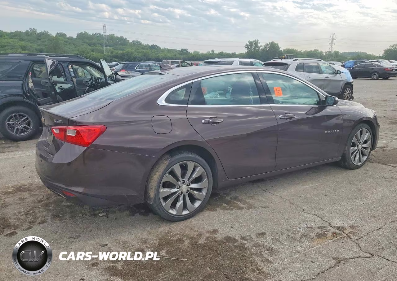2016 Chevrolet Malibu Premier VIN:1G1ZH5SX8GF279897 - 3