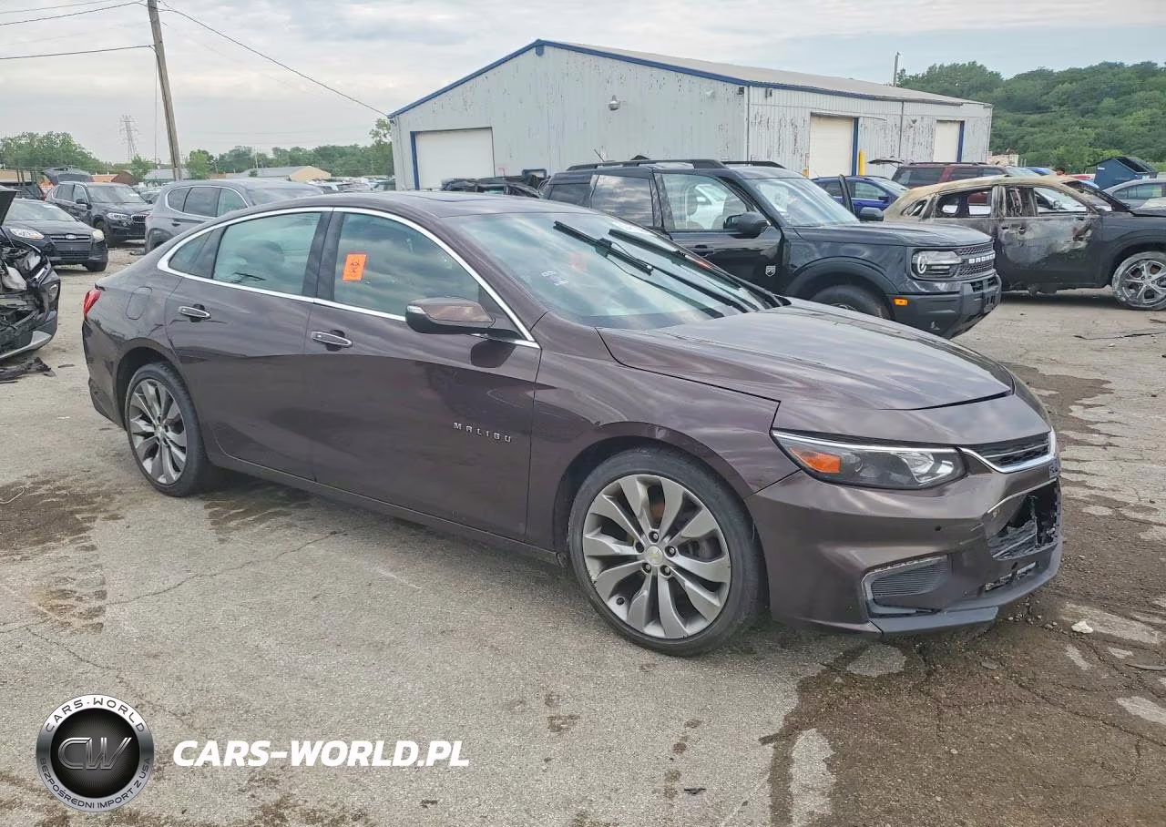 2016 Chevrolet Malibu Premier VIN:1G1ZH5SX8GF279897 - 4