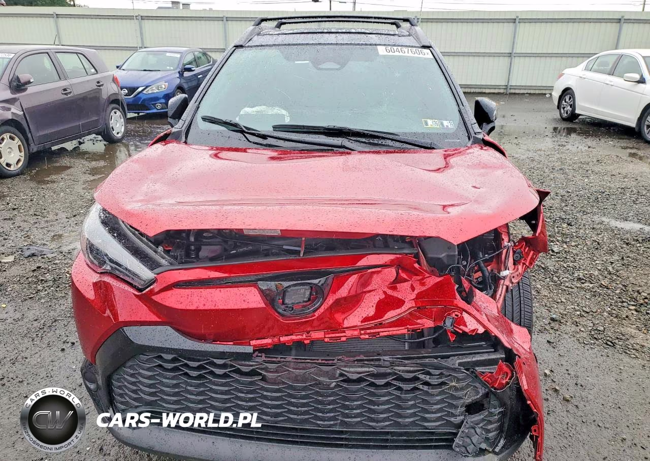 2025 Toyota Corolla Cross Hybrid Nightshade VIN:7MUFBABG3SV088391 - 5