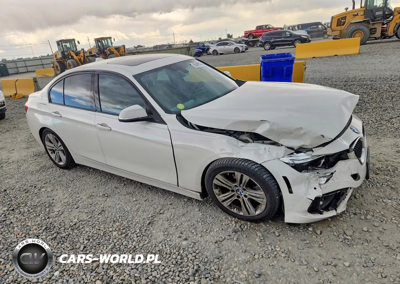 2016 BMW 328 Xi Sulev VIN:WBA8E3G55GNU04199 - 4