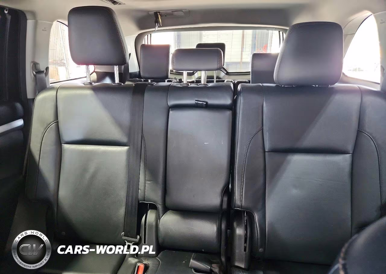 2015 Toyota Highlander Xle VIN:5TDJKRFH9FS176762 - 10