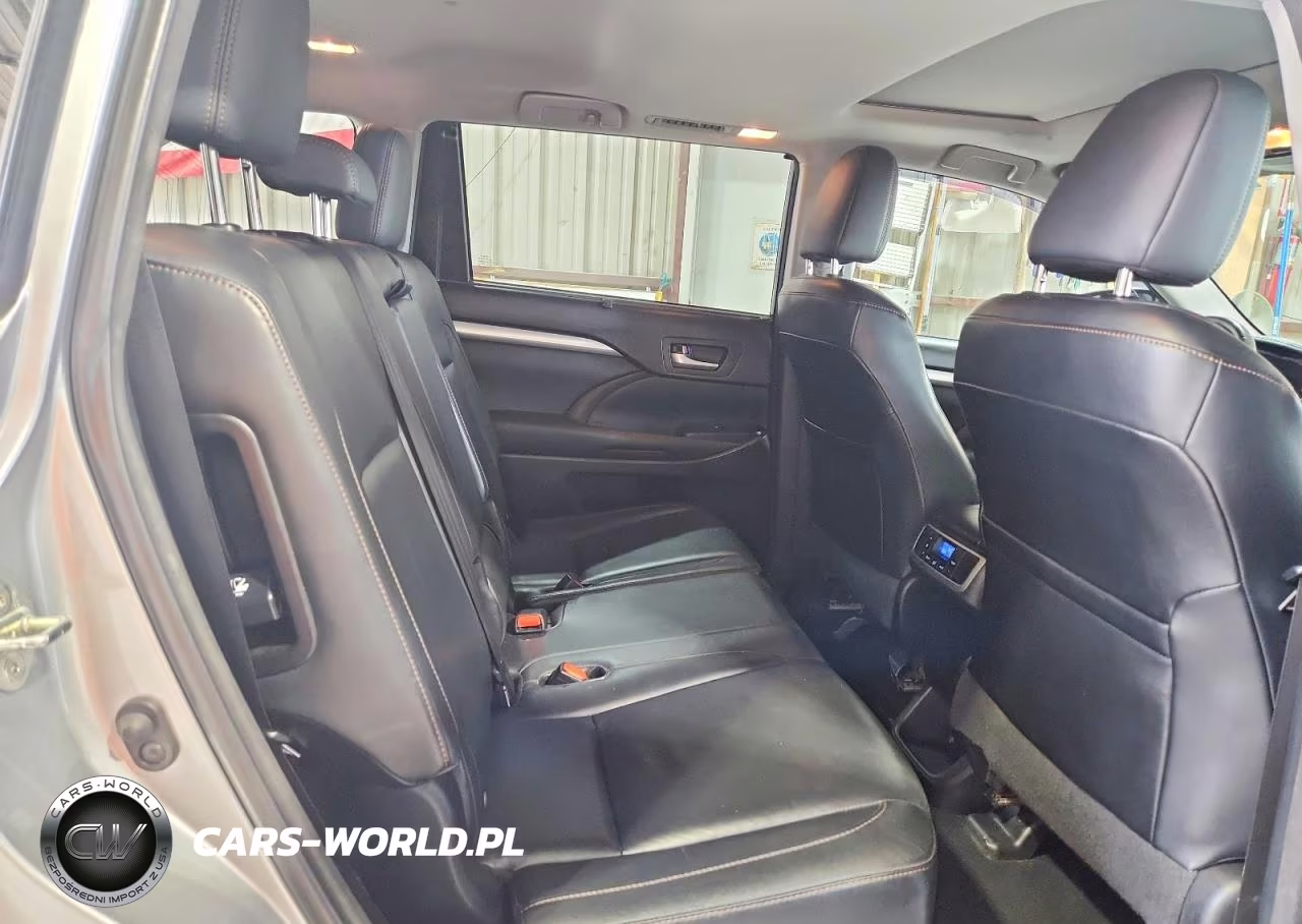 2015 Toyota Highlander Xle VIN:5TDJKRFH9FS176762 - 11