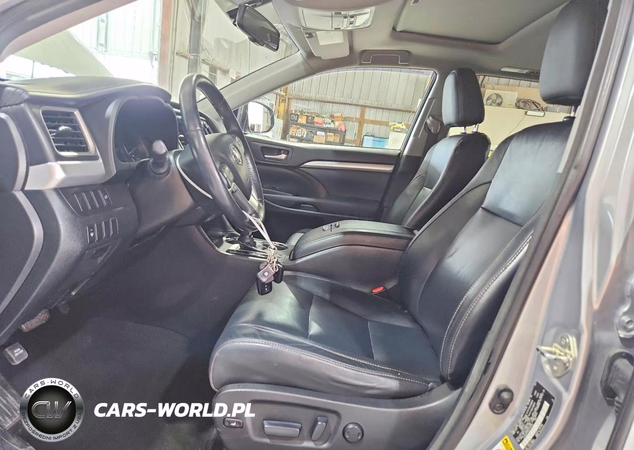 2015 Toyota Highlander Xle VIN:5TDJKRFH9FS176762 - 7