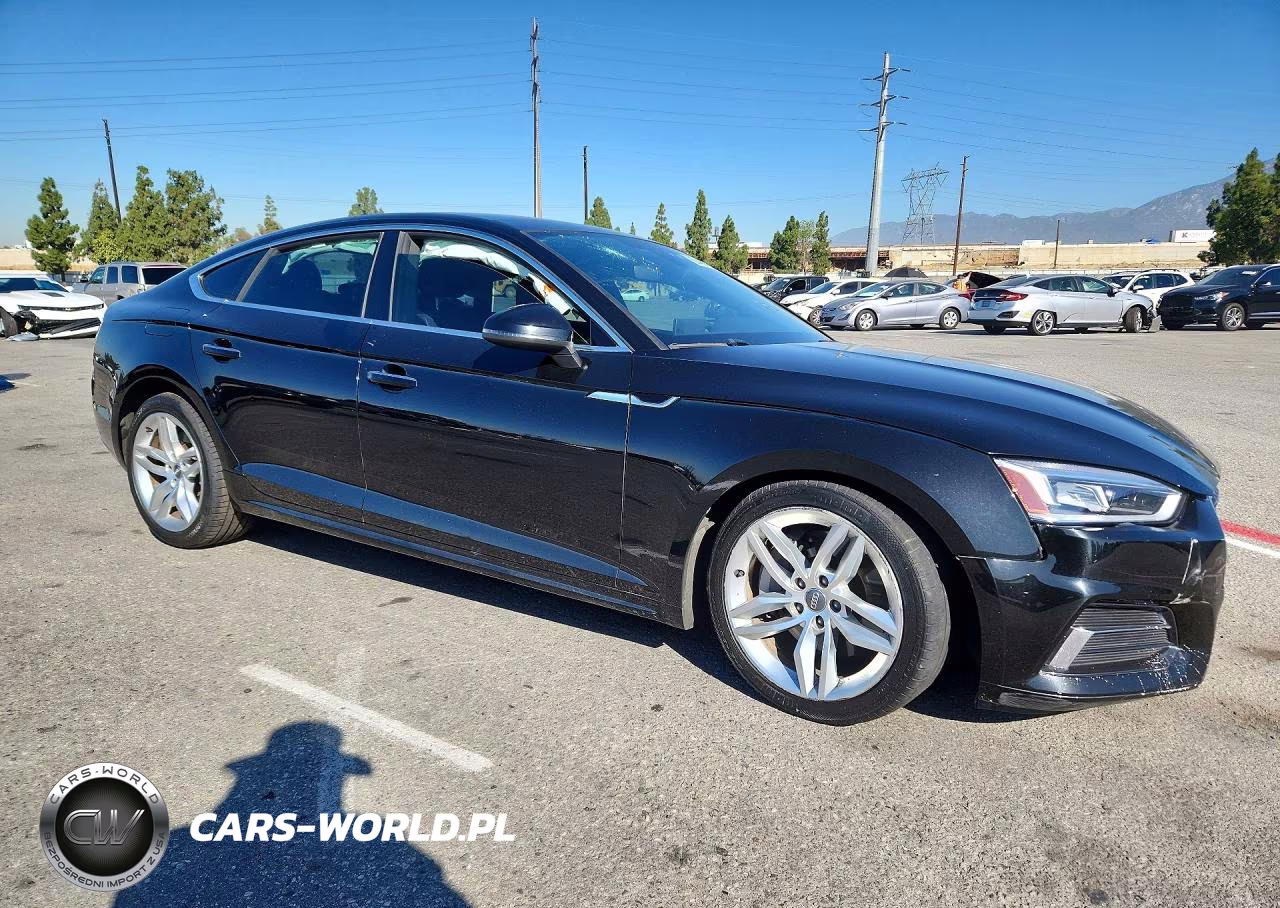 2019 Audi A5 Premium VIN:WAUANCF52KA044120 - 4