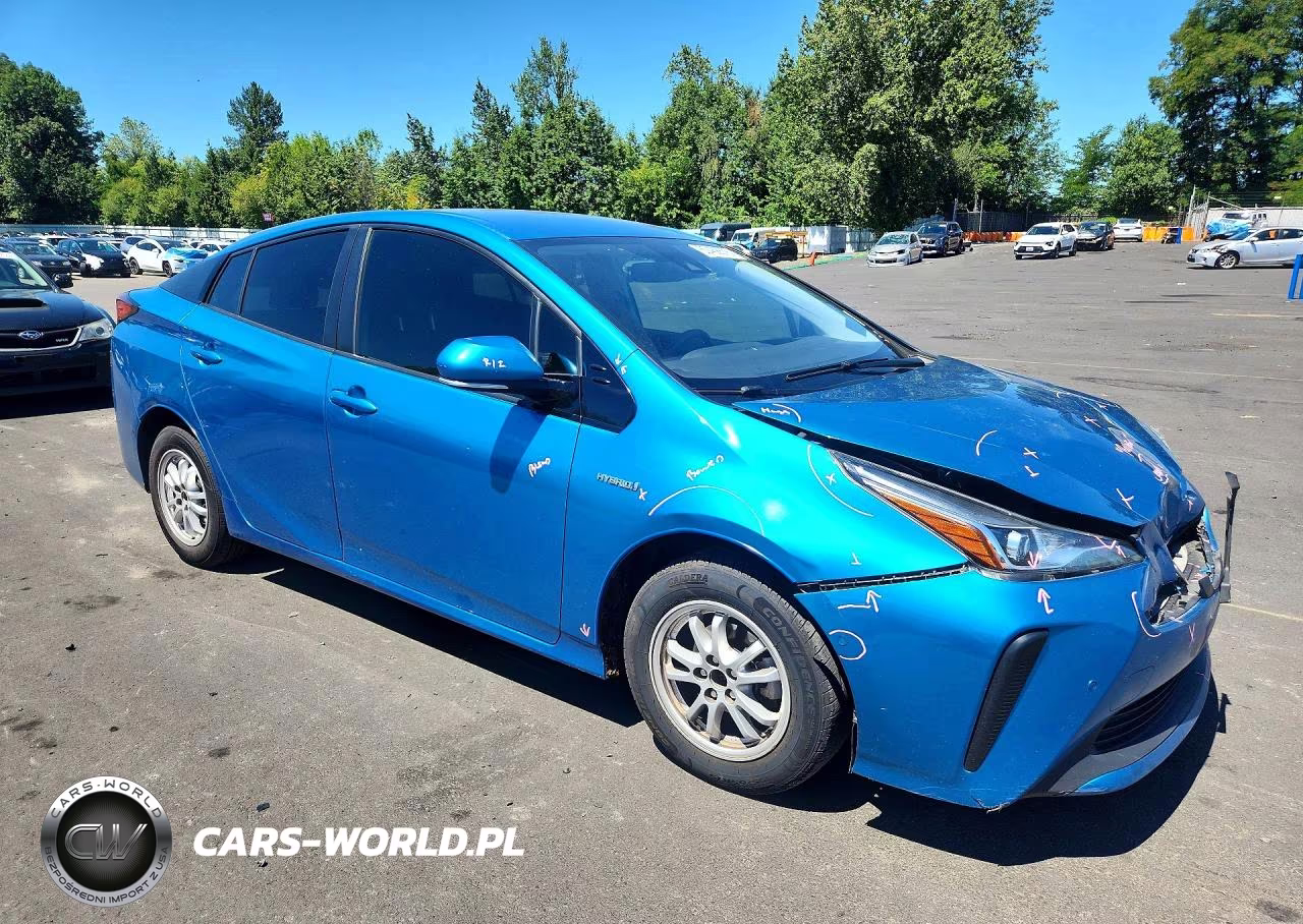 2020 Toyota Prius Le VIN:JTDKARFUXL3119830 - 4
