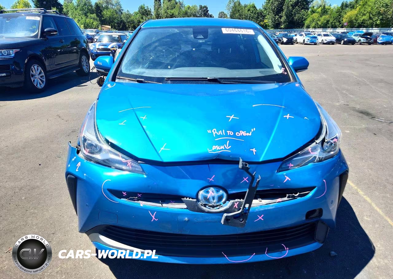 2020 Toyota Prius Le VIN:JTDKARFUXL3119830 - 5