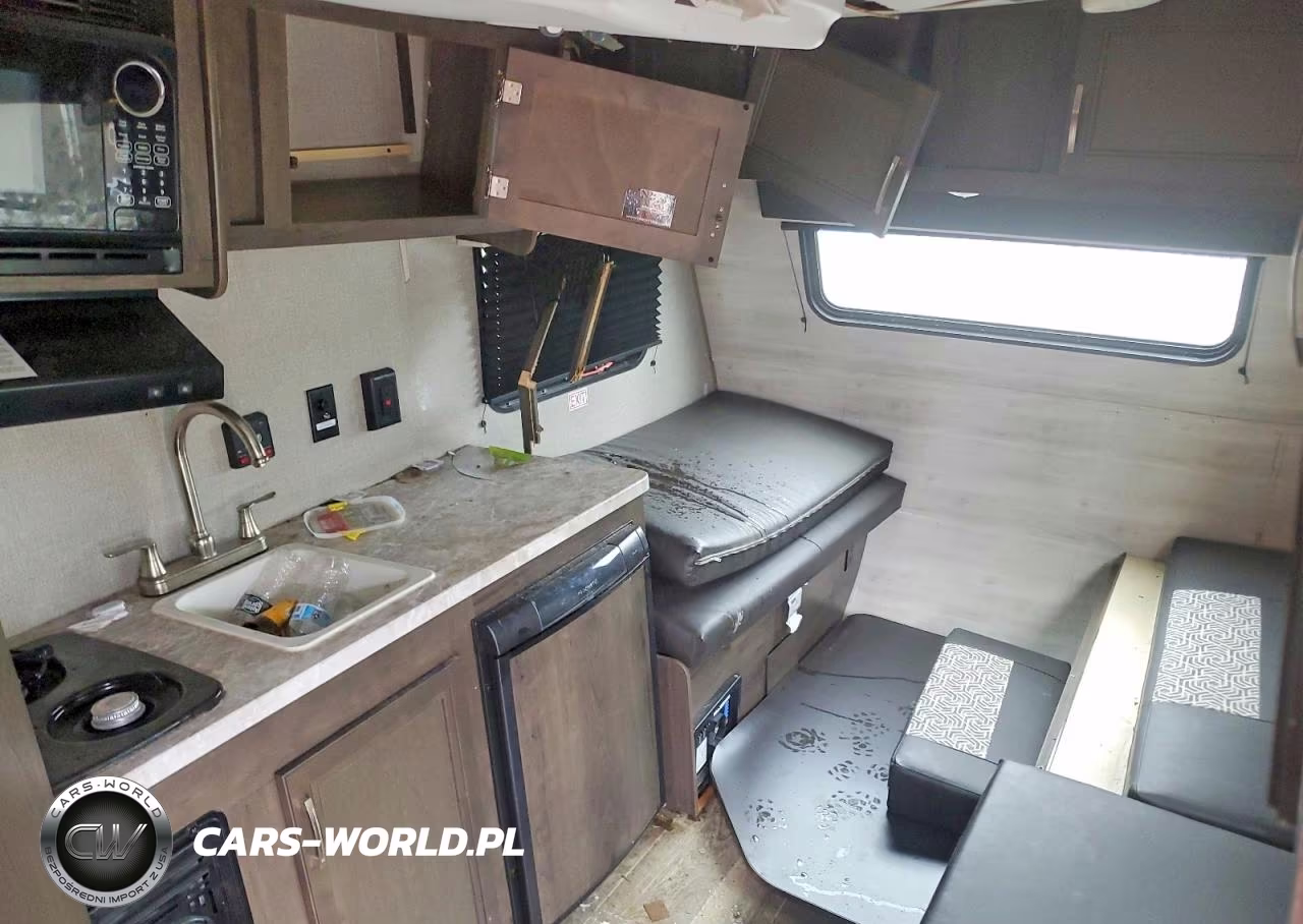 2021 Jayco Jay Flight Slx Baja VIN:1UJBJ0AG3M17C0101 - 5
