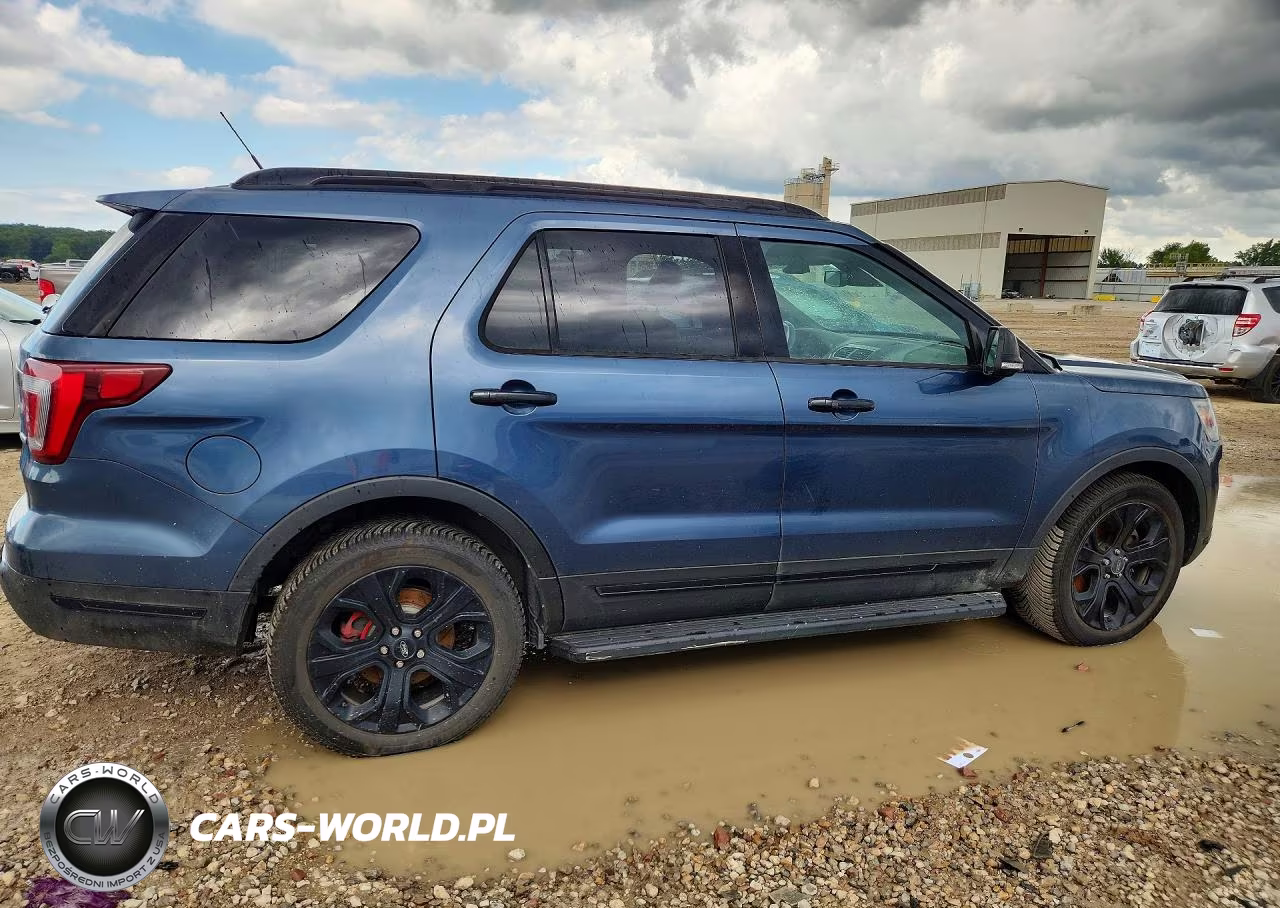 2019 Ford Explorer Sport VIN:1FM5K8GT0KGA20432 - 3