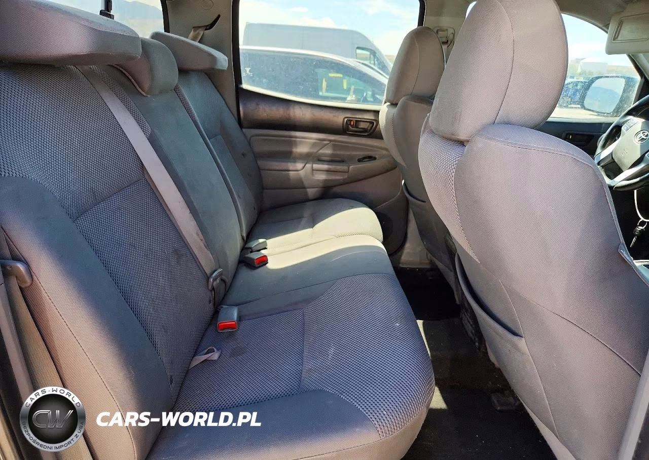 2012 Toyota Tacoma Double Cab VIN:3TMLU4EN5CM086730 - 10
