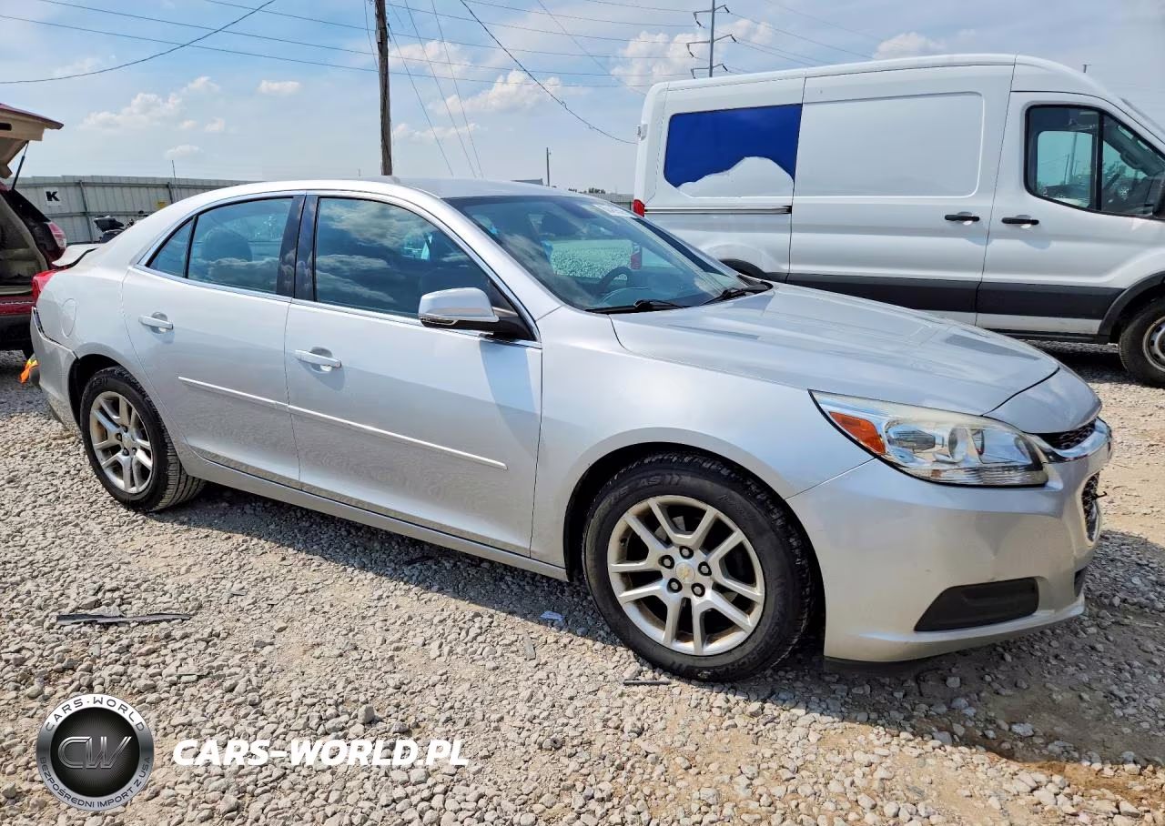 2015 Chevrolet Malibu 1Lt VIN:1G11C5SL4FF323711 - 4
