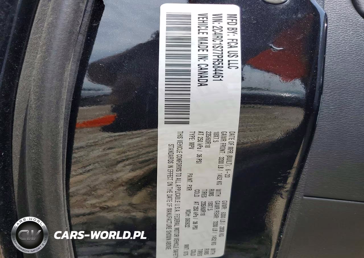 2023 Chrysler Pacifica Hybrid Limited VIN:2C4RC1S77PR584461 - 13