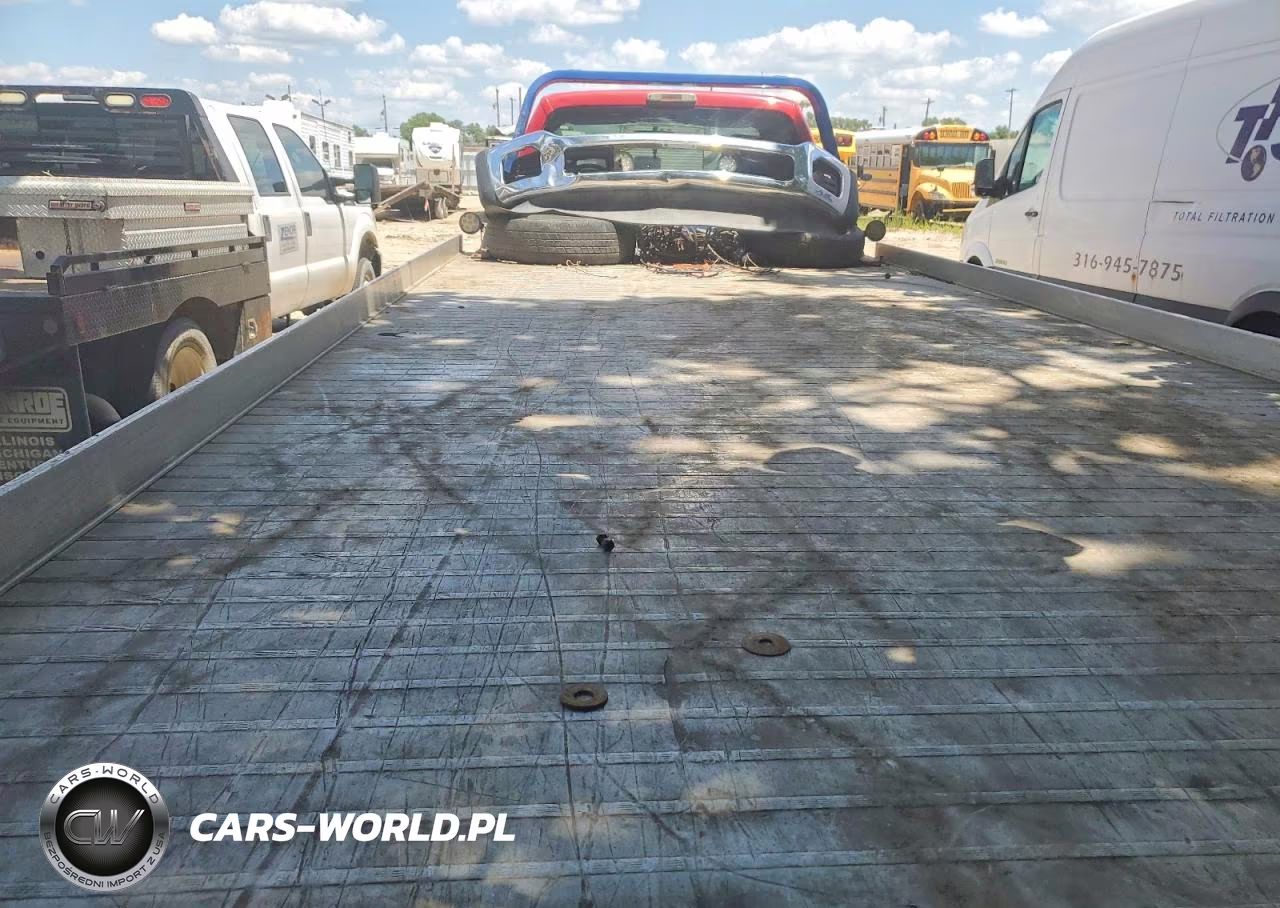 2012 Ford F550 Super Duty VIN:1FDUF5GY5CEC58722 - 10