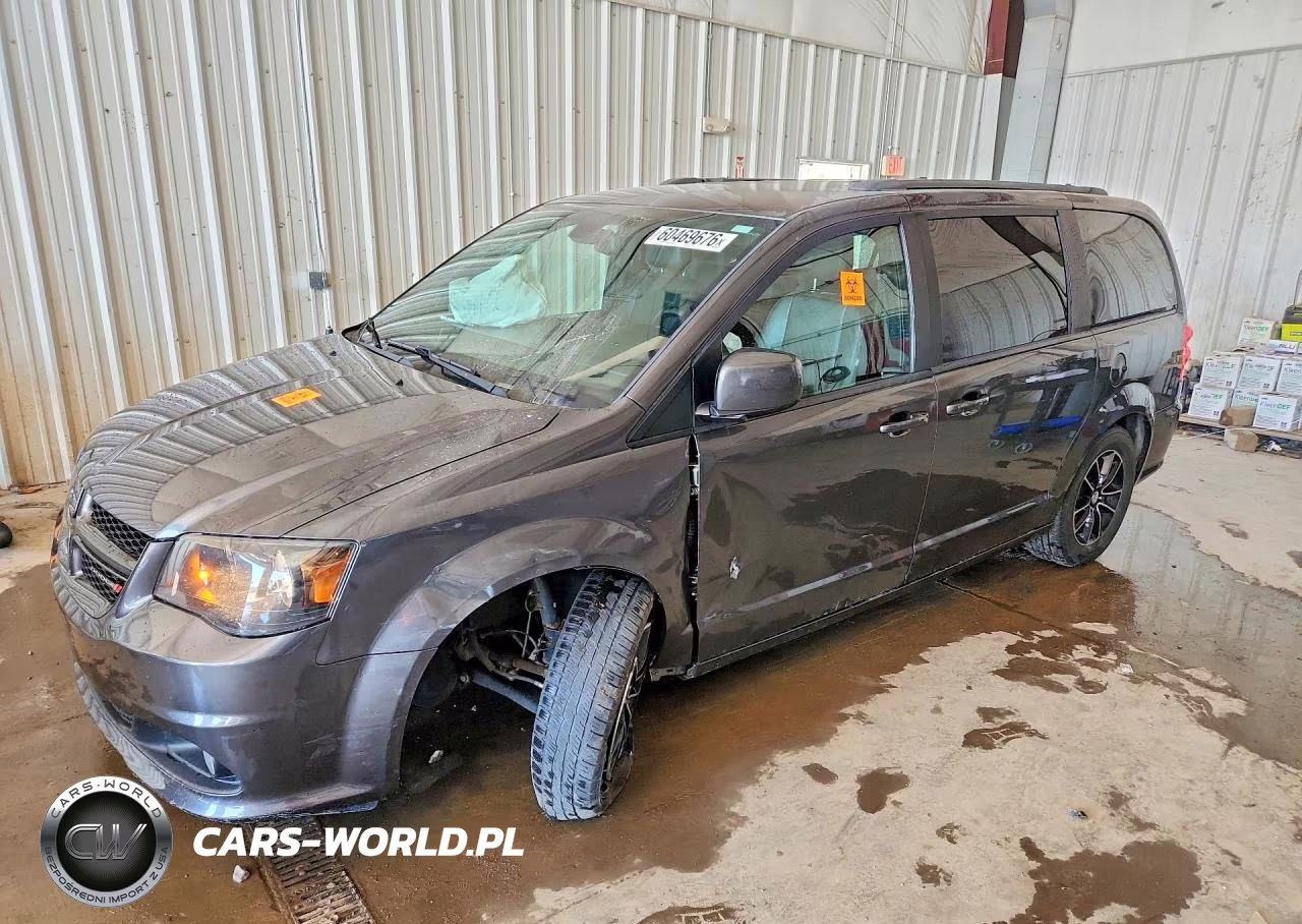2018 Dodge Grand Caravan Gt VIN:2C4RDGEG2JR360680 - 1