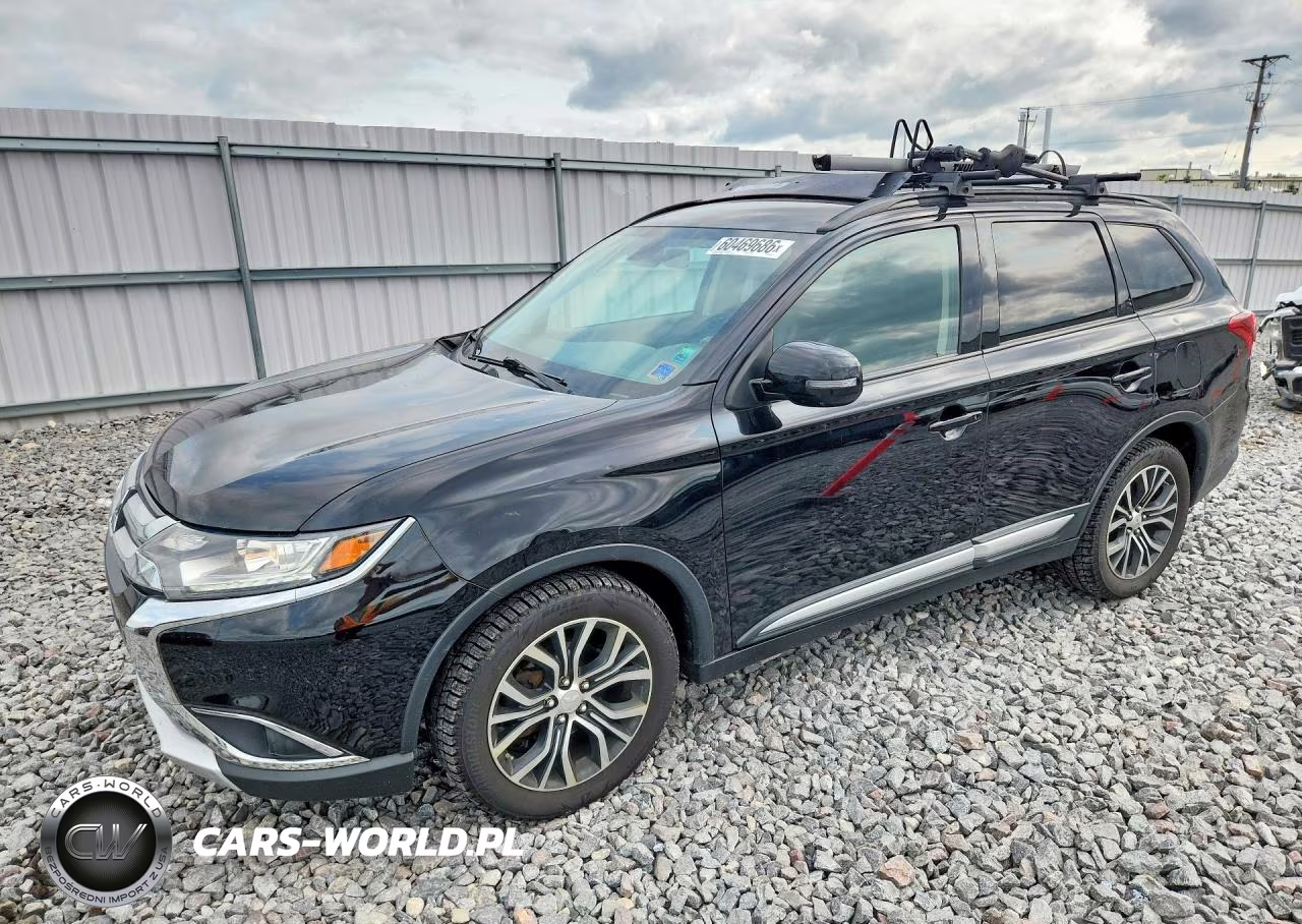 2016 Mitsubishi Outlander Se – zdjęcie 1 z 14