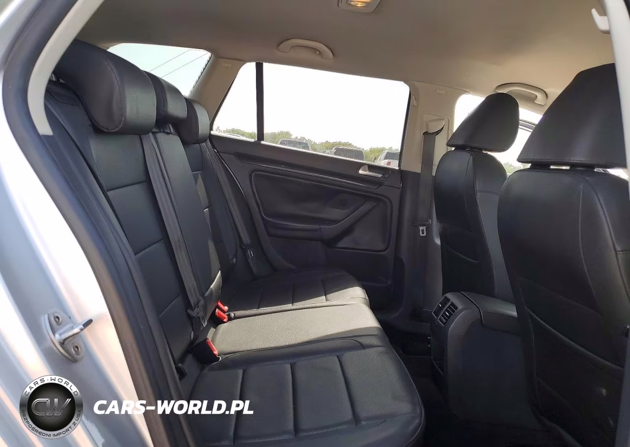 2010 Volkswagen Jetta Se VIN:3VWPX7AJ3AM663973 - 10